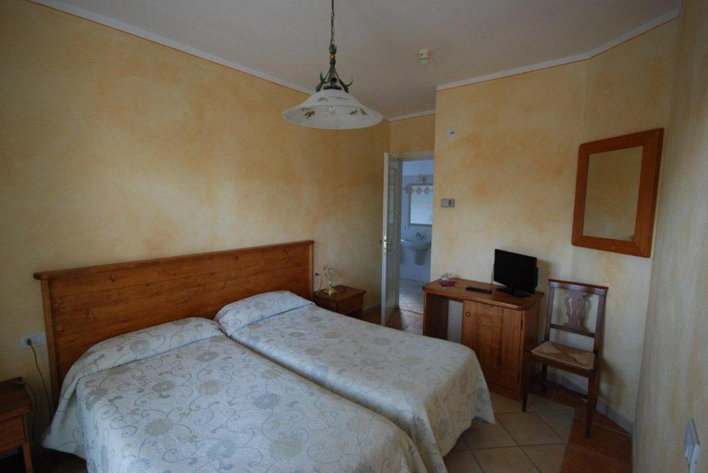 Hotel Garni Viggiona Trarego Habitación foto
